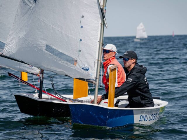 Hingelt mereliste regatt Kärdla sadamas